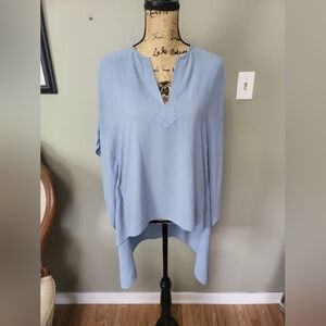 BCBGMaxAzria Elegant Oversized Blue Women's Top